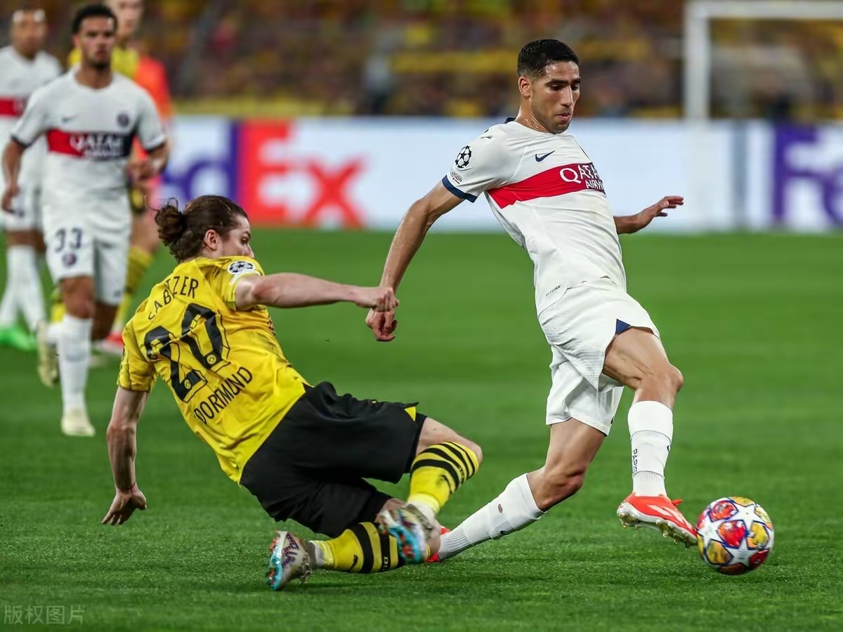 开云官方平台-赛场上演绝技，欧预赛精艺纷呈！